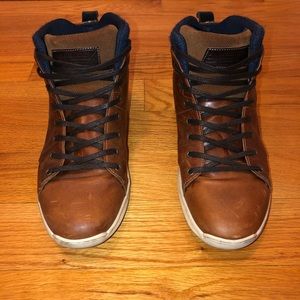 Men’s Bullboxer Sneakers/Boots Used